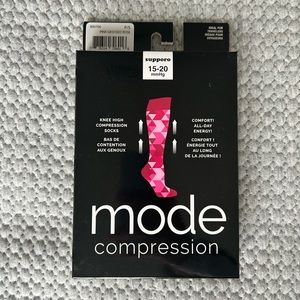 NWT Supporo Compression Socks size S